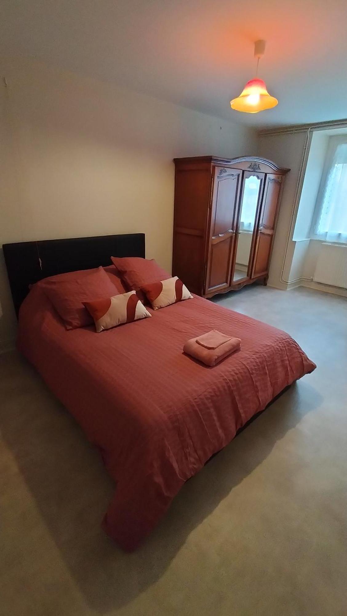 Le P'Tit Quebecois Villa Les-Trois-Moutiers Екстериор снимка